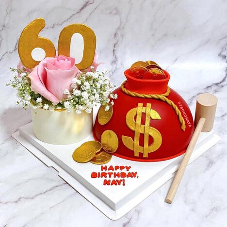 Money bag w/ fresh roses fondant cake on side