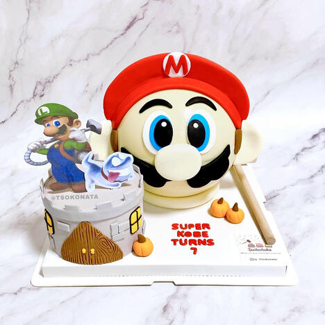 Supermario w/ Fondant Cake