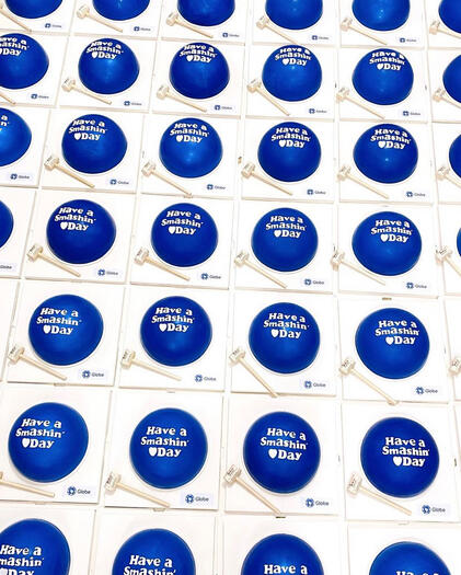 Globe Telecom Valentine’s giveaway
